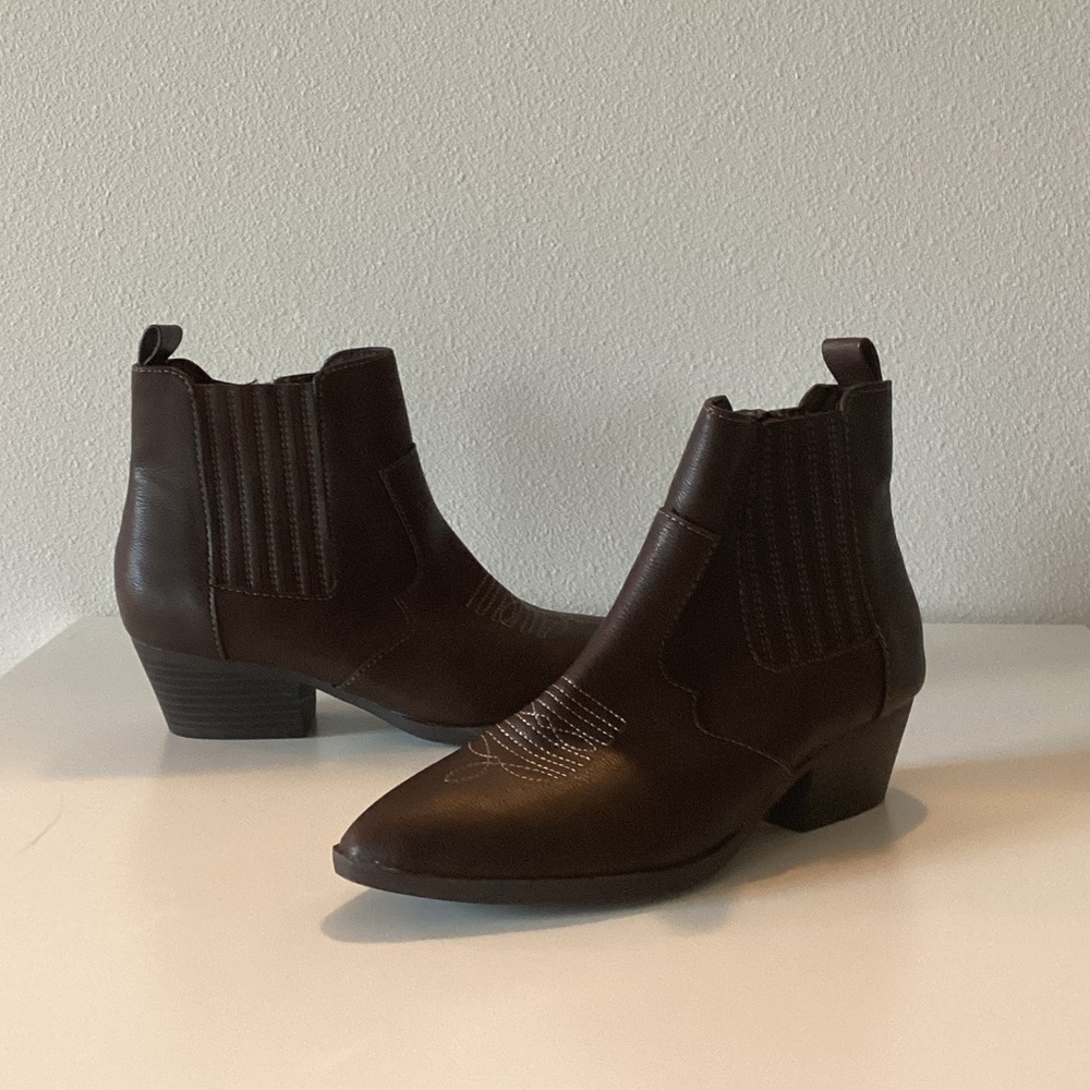 Sun‎ and Stone Classic Women's Brown Leather Western Ankle Boots Size 6